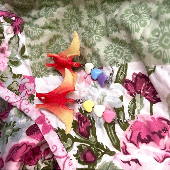 Unique earring bundle - Picture 4 of 7